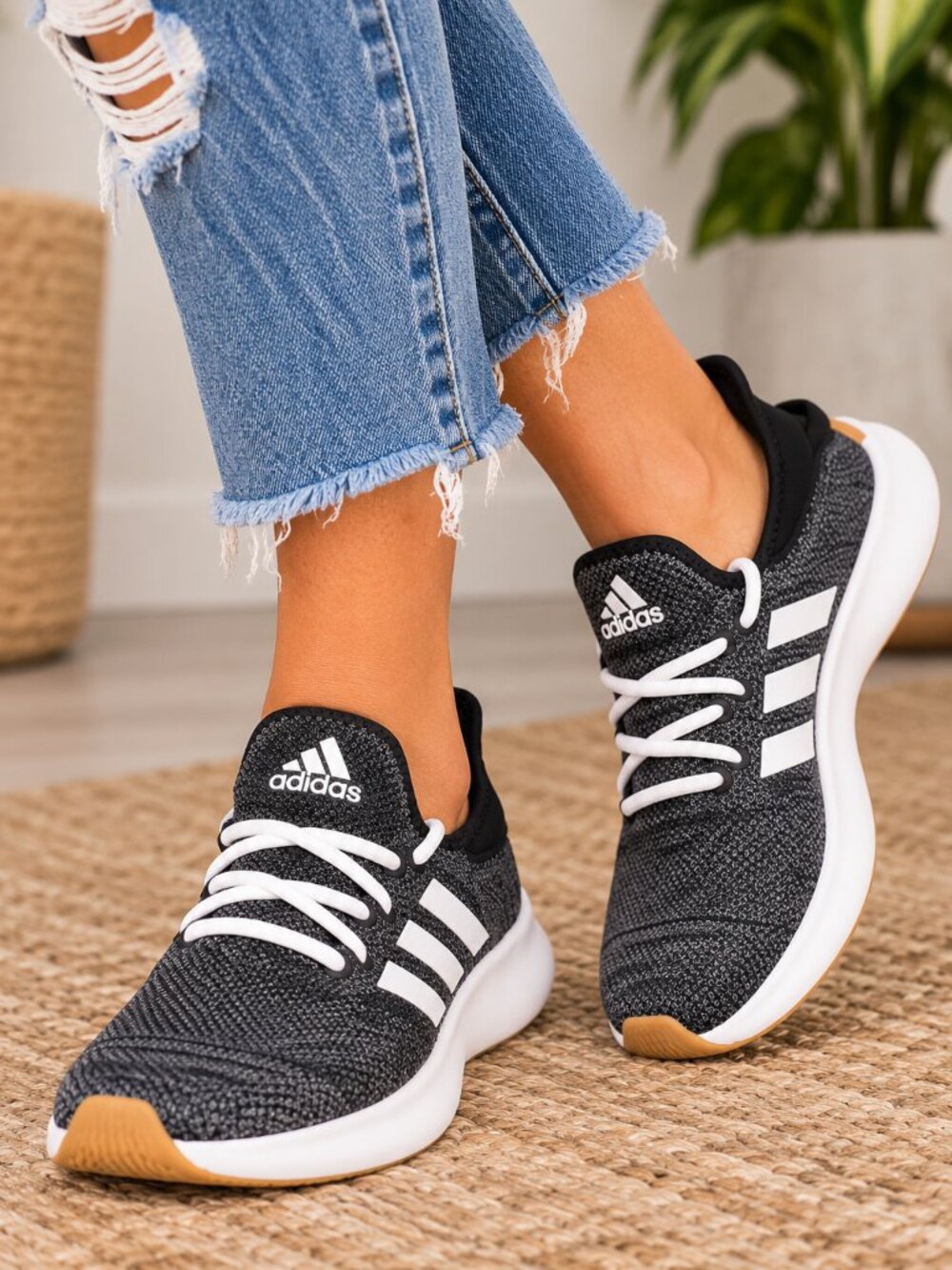 Adidas Cloudfoam Pure SPW Black White Sneakers Women’s 11 NWT
